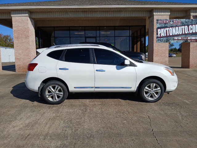 Used 2012 Nissan Rogue SV w/ Premium Pkg image 2