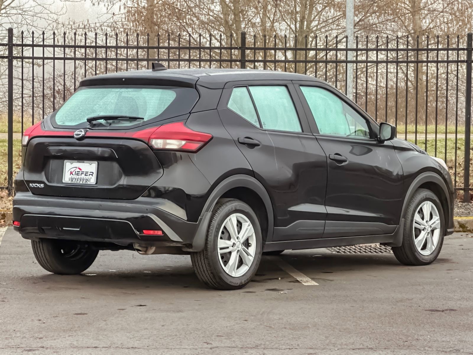 Used 2025 Nissan Kicks Play S FWD image 4