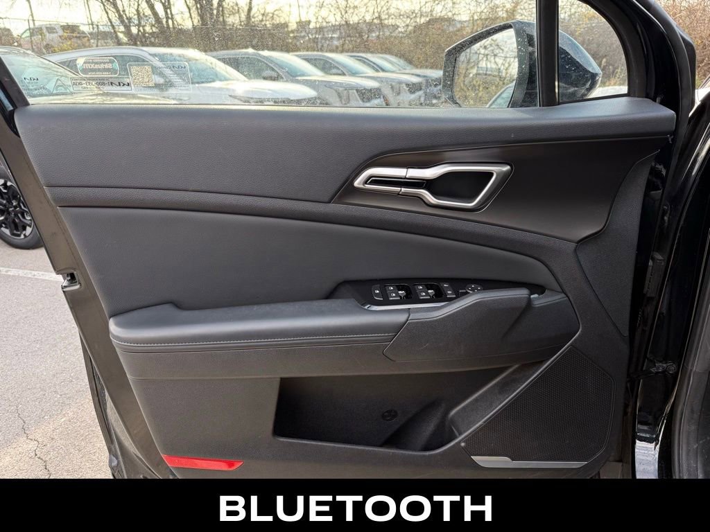 Certified 2023 Kia Sportage EX image 7