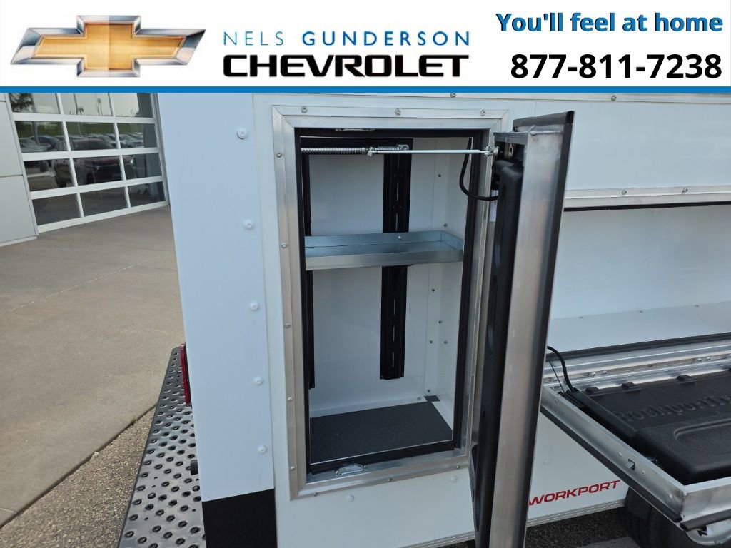 New 2025 Chevrolet Express 3500 w/ Power Convenience Package RWD image 9
