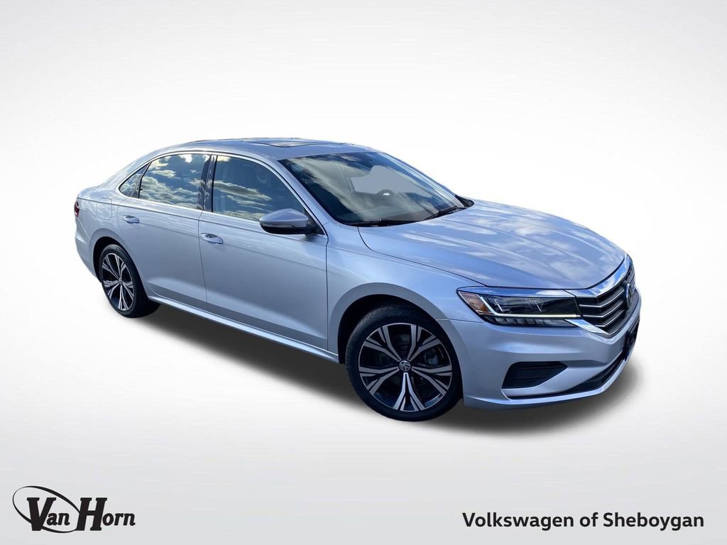 Used 2021 Volkswagen Passat 2.0T SE