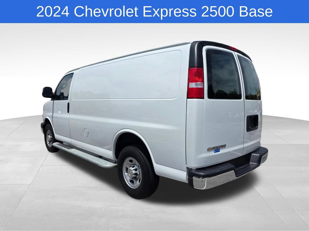 Used 2024 Chevrolet Express 2500 w/ Driver Convenience Package RWD image 6