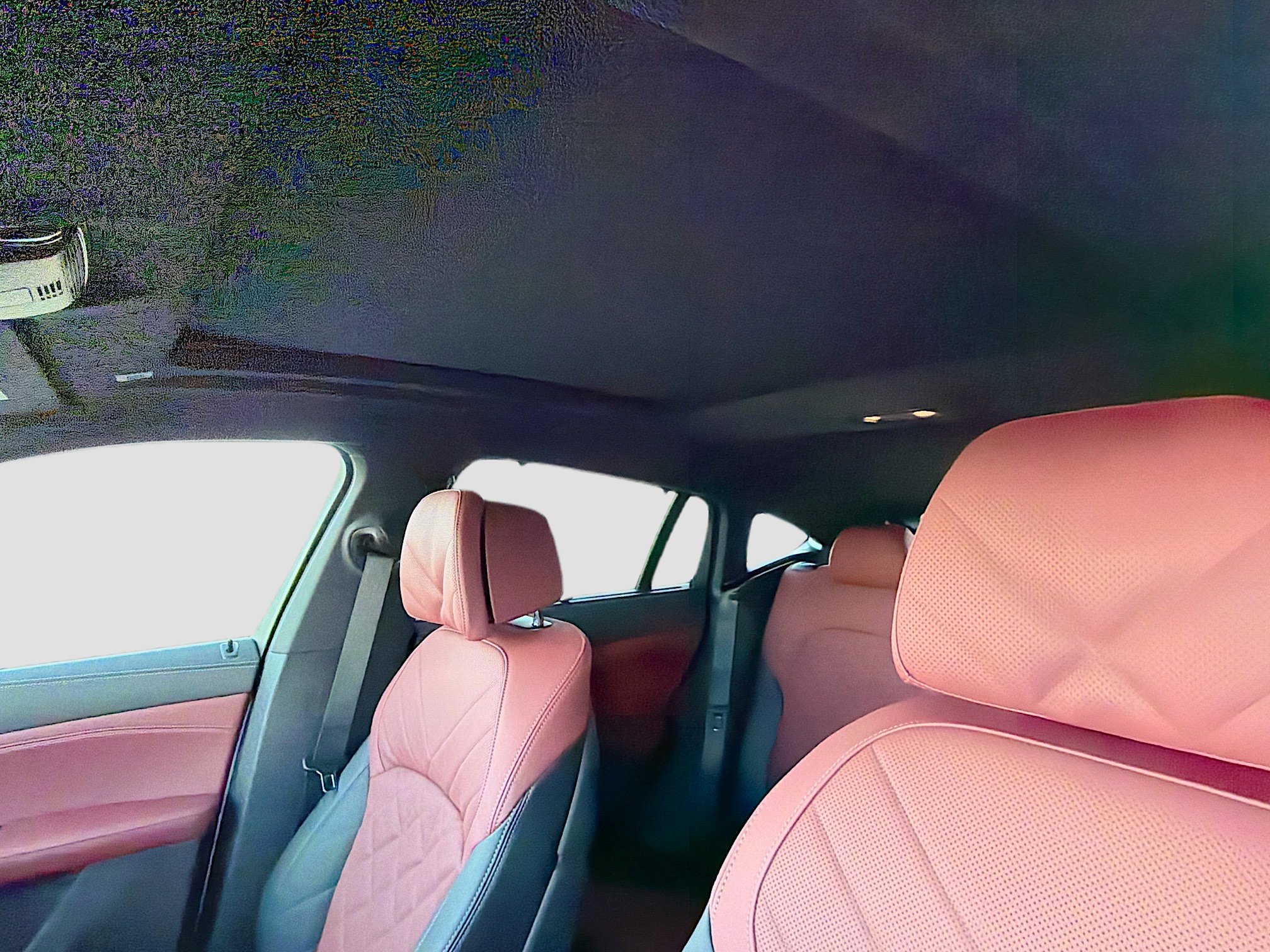 New 2026 BMW X6 xDrive40i w/ Executive Package image 26