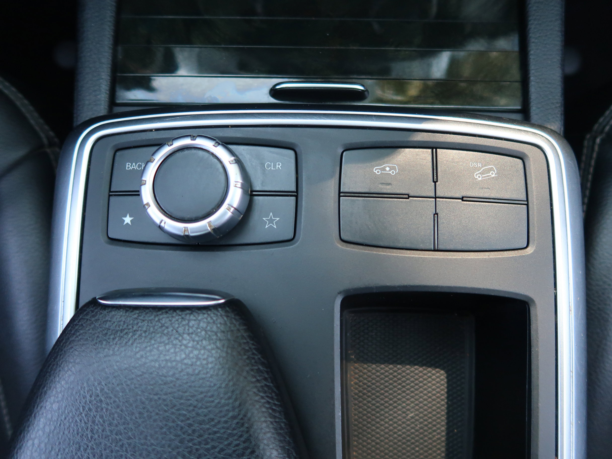 Used 2014 Mercedes-Benz GL 350 4MATIC 4dr GL 350 BlueTEC image 21