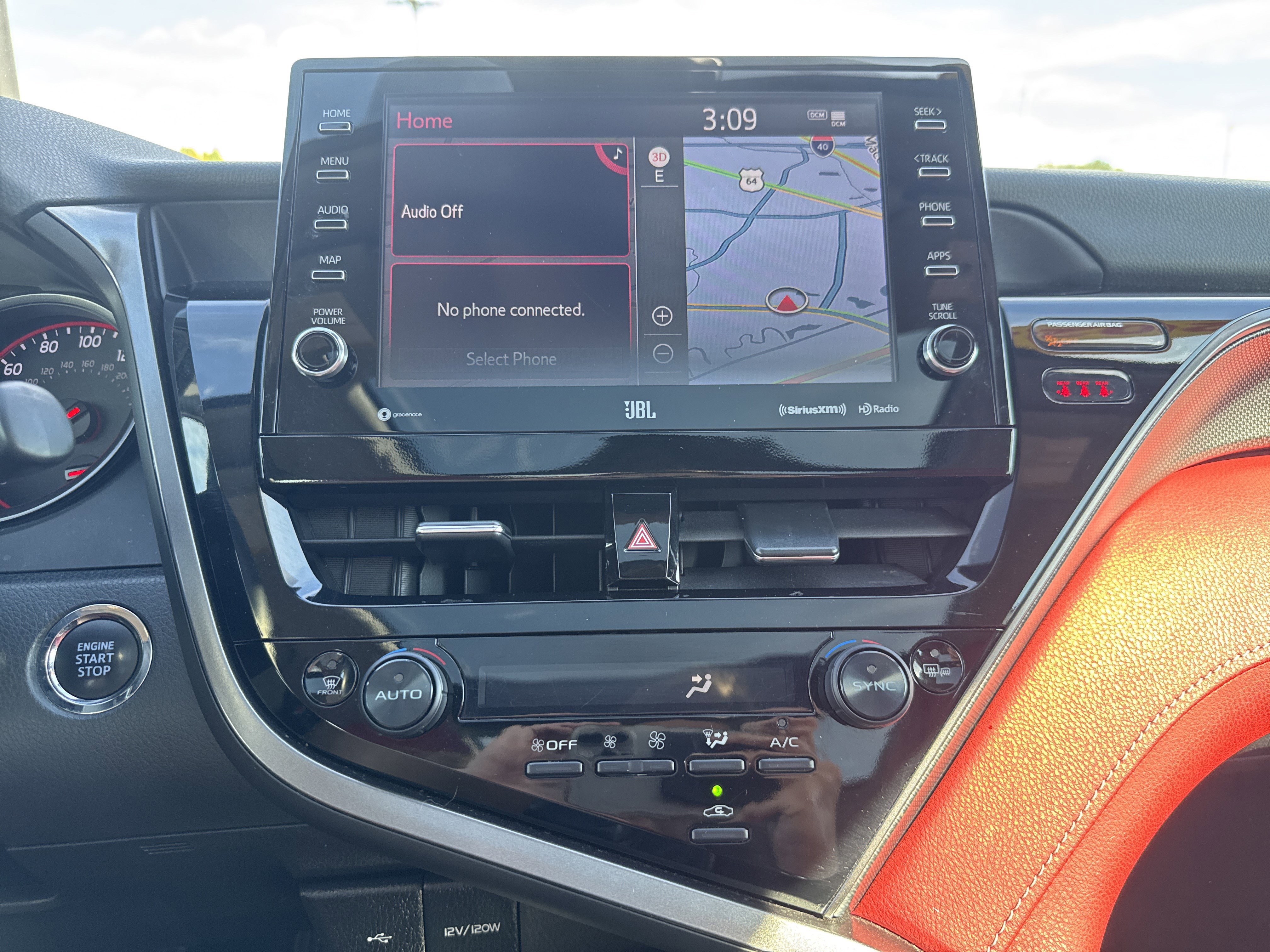 Used 2024 Toyota Camry XSE image 12