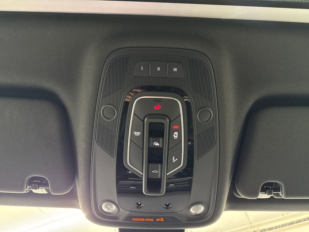 Used 2018 Audi Q7 3.0T Prestige w/ Prestige Package image 21