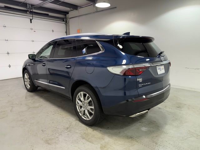 Certified 2023 Buick Enclave Essence w/ Experience Buick Package image 5