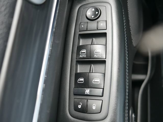 Used 2020 Jeep Grand Cherokee Limited image 27