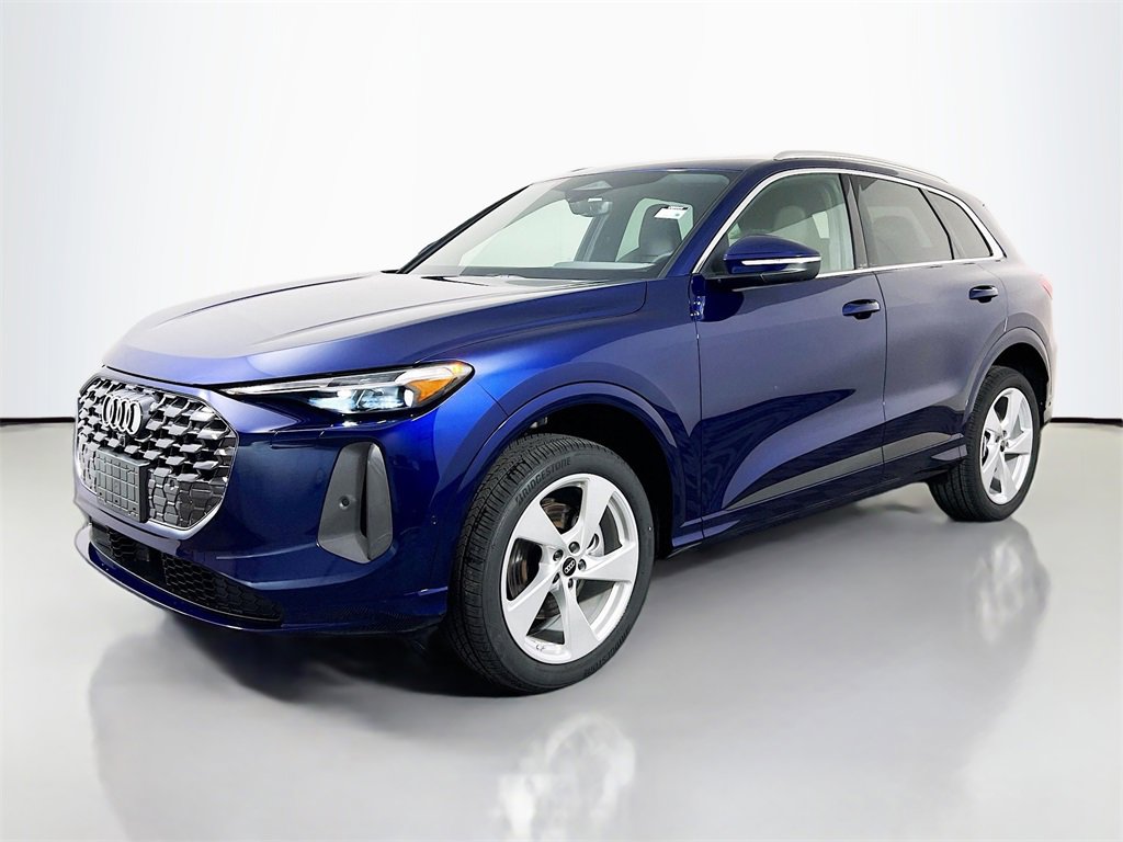 New 2025 Audi Q5 Premium Plus image 3