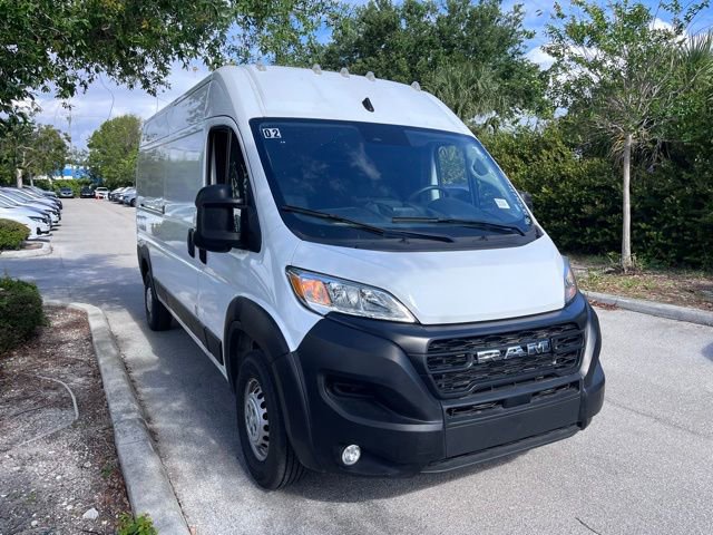 Used 2025 RAM ProMaster 2500 w/ Convenience Group FWD image 1