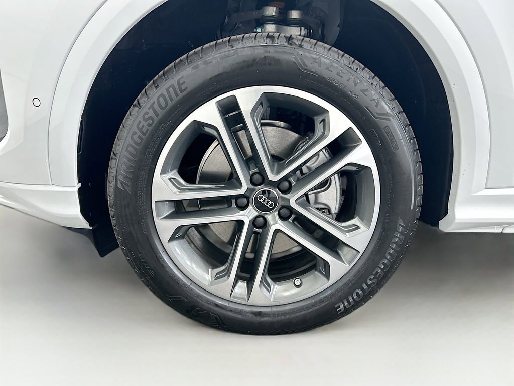 Used 2025 Audi Q5 Premium Plus image 29