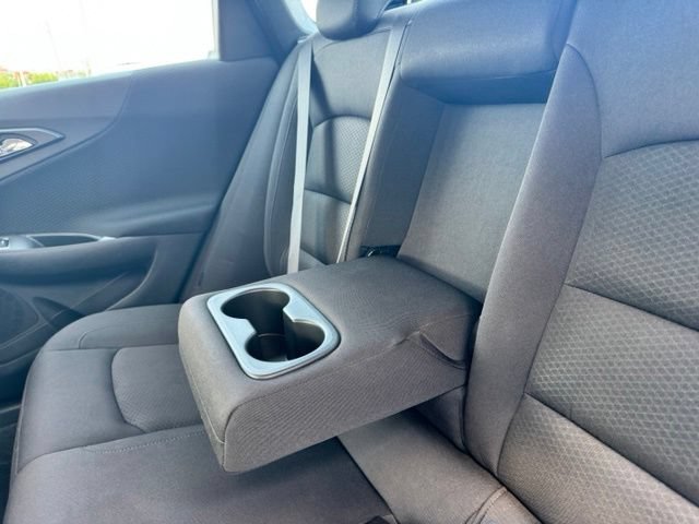 Used 2025 Chevrolet Malibu LT FWD image 25