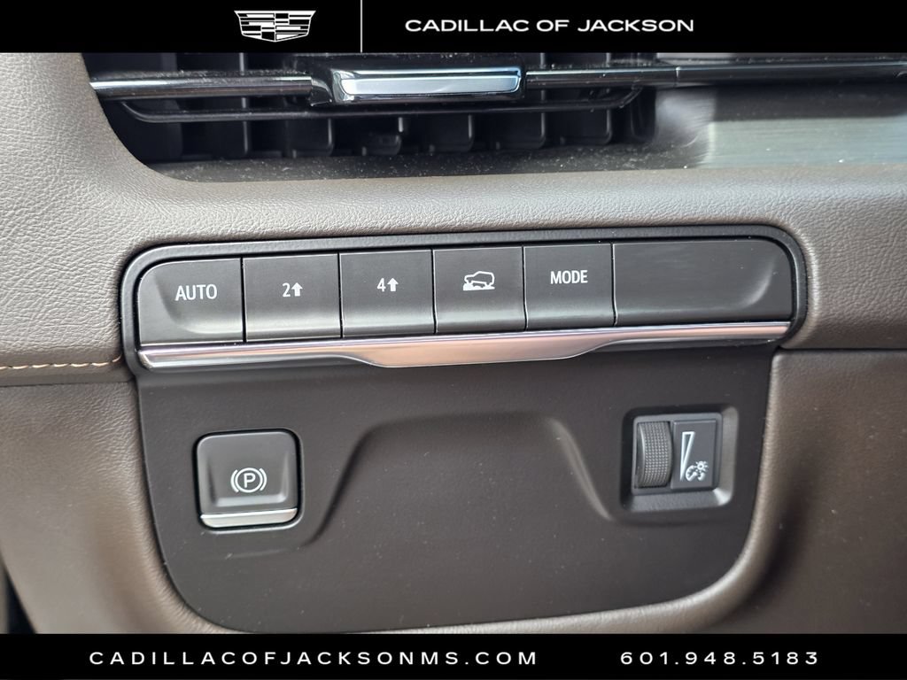 Certified 2023 Cadillac Escalade Premium Luxury AWD/4WD image 23