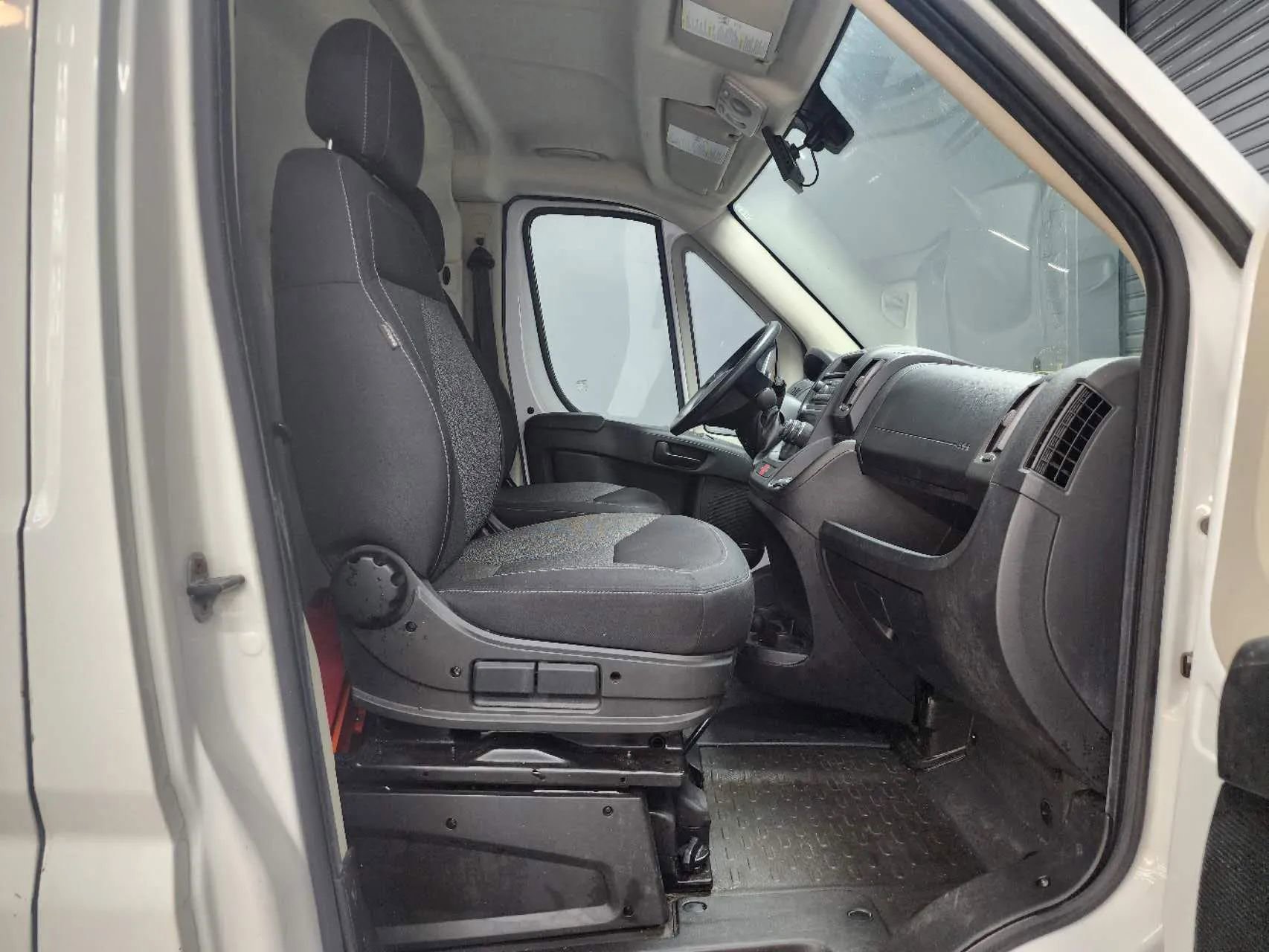 Used 2014 RAM ProMaster 3500 w/ Premium Appearance Group image 15