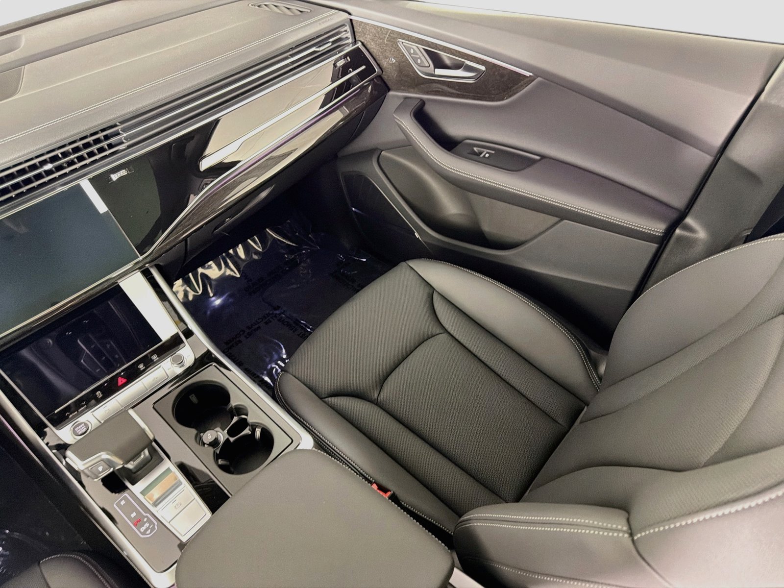 New 2026 Audi Q7 Premium Plus AWD/4WD image 25