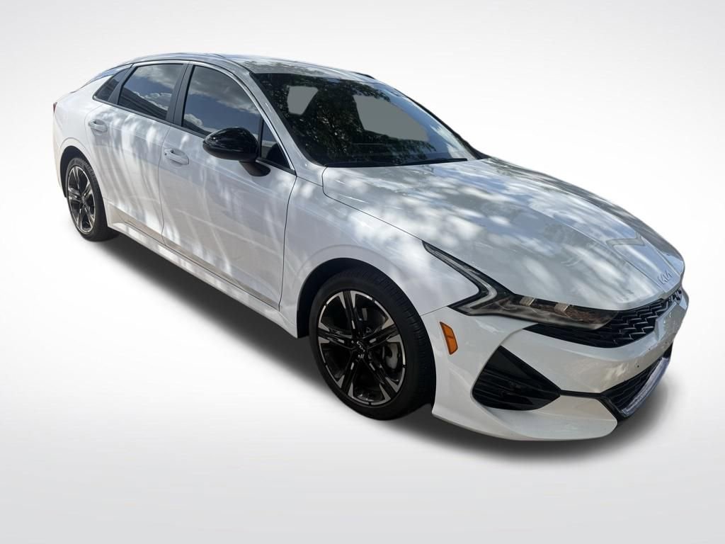 Used 2024 Kia K5 GT-Line w/ GT-Line Premium Package FWD image 3