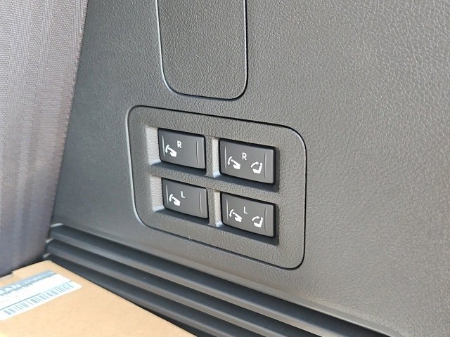 New 2026 Nissan Armada SL w/ Convenience Package image 39