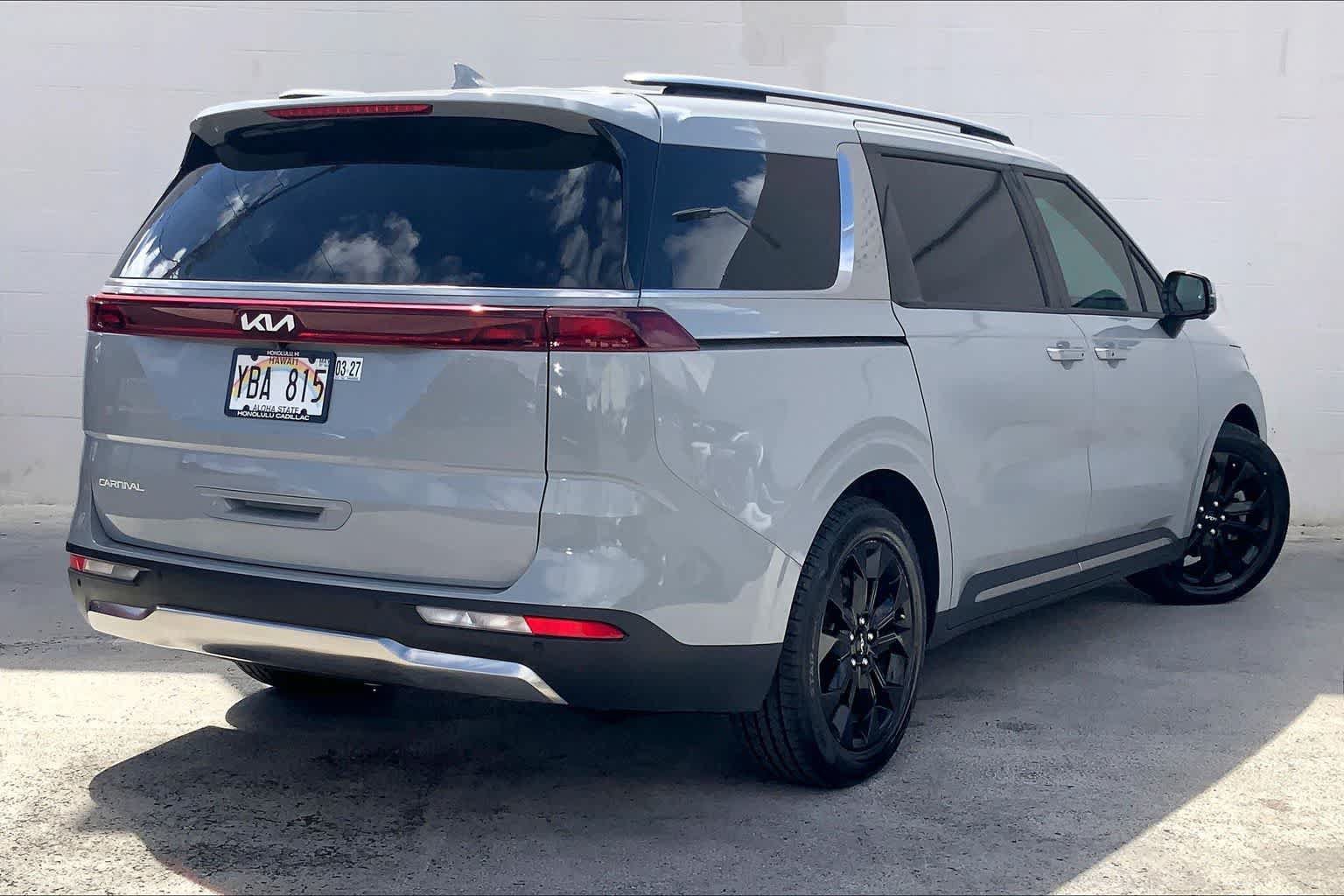 Used 2024 Kia Carnival SX FWD image 22