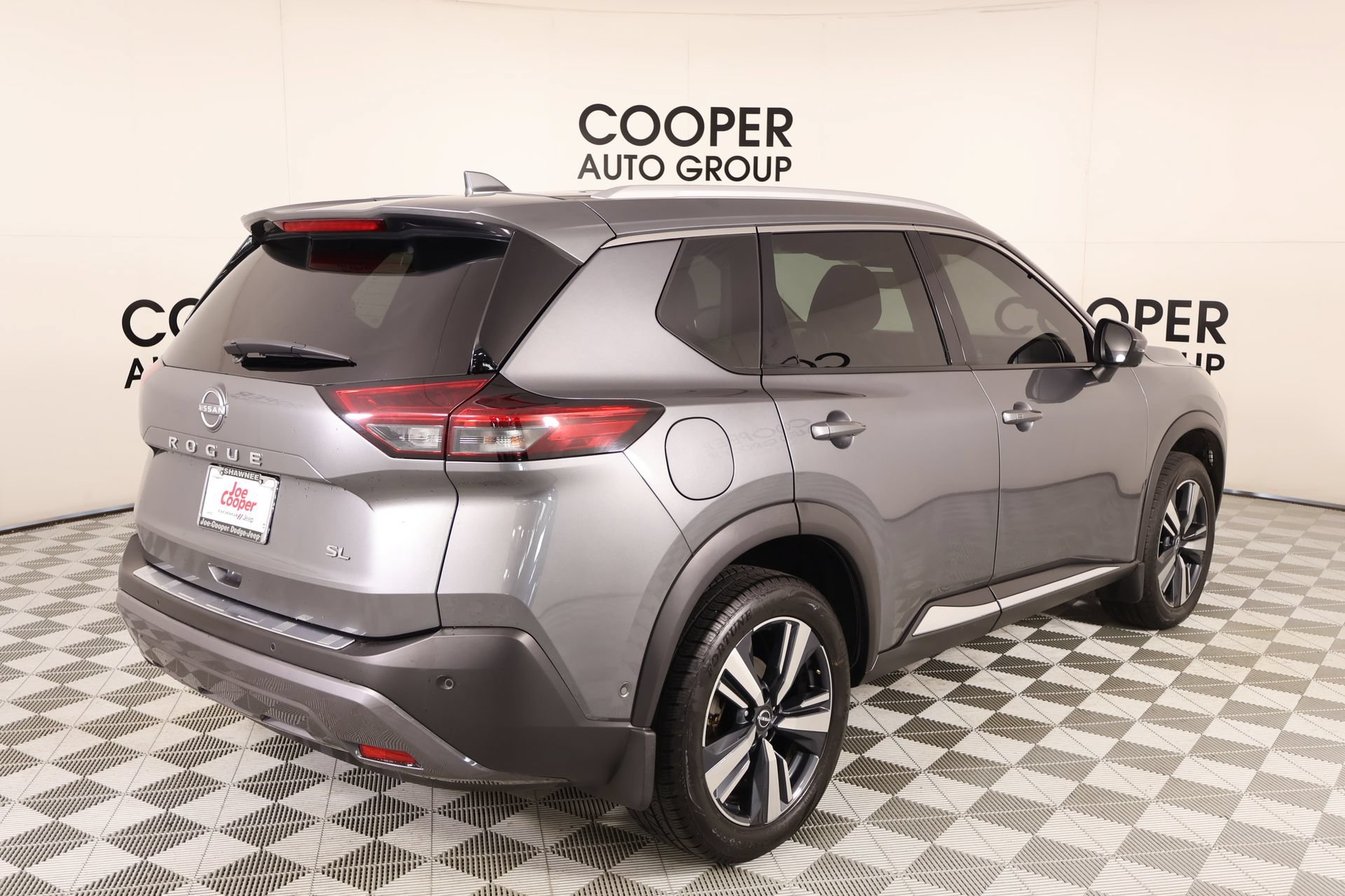 Used 2023 Nissan Rogue SL w/ SL Premium Package FWD image 22