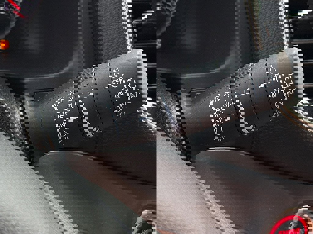 Used 2022 Honda Pilot Sport image 17