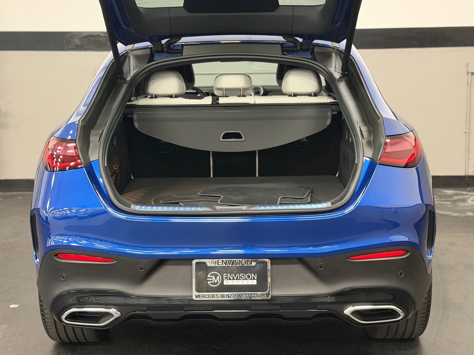 Certified 2025 Mercedes-Benz GLC 300 4MATIC image 15