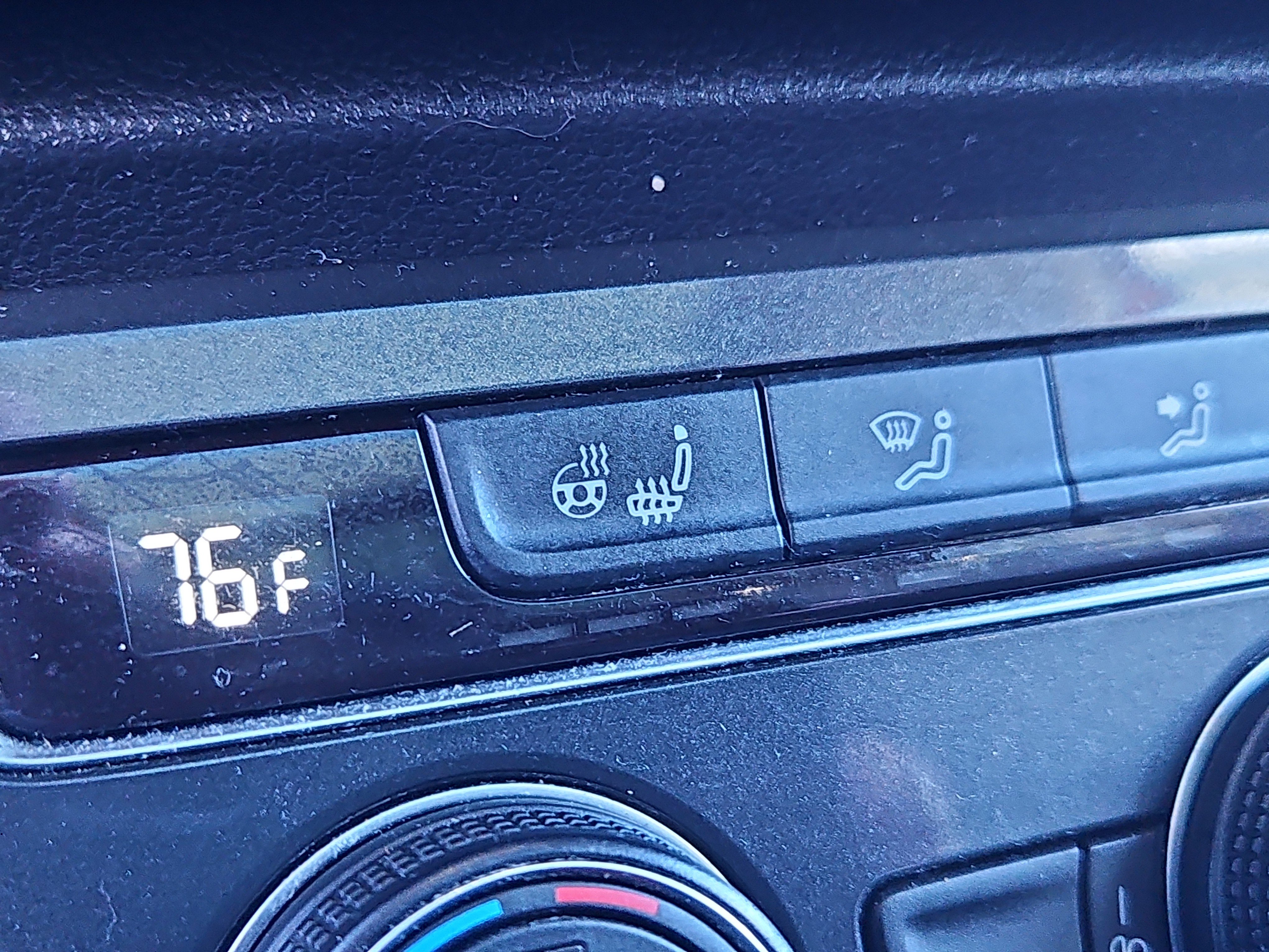 Used 2019 Volkswagen Tiguan SEL Premium image 15