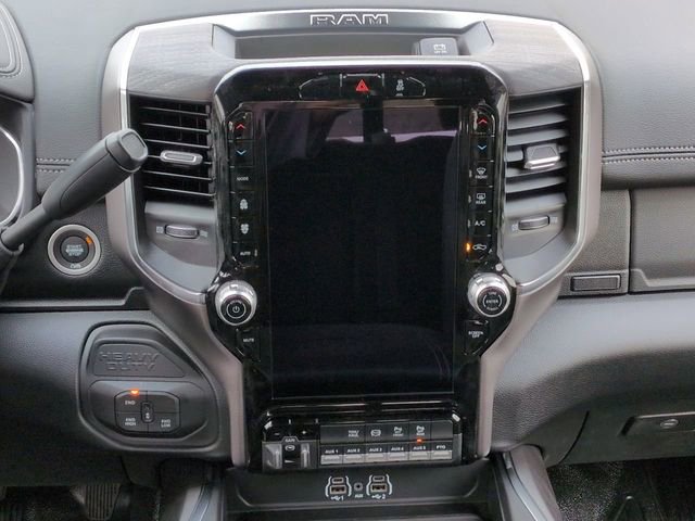 New 2026 RAM 4500 4x4 Crew Cab DRW w/ Laramie Trim Package image 16