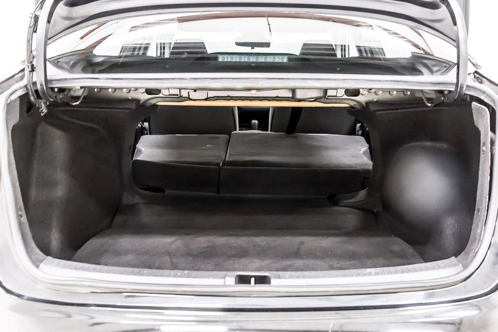 Used 2020 Toyota Corolla LE FWD image 37