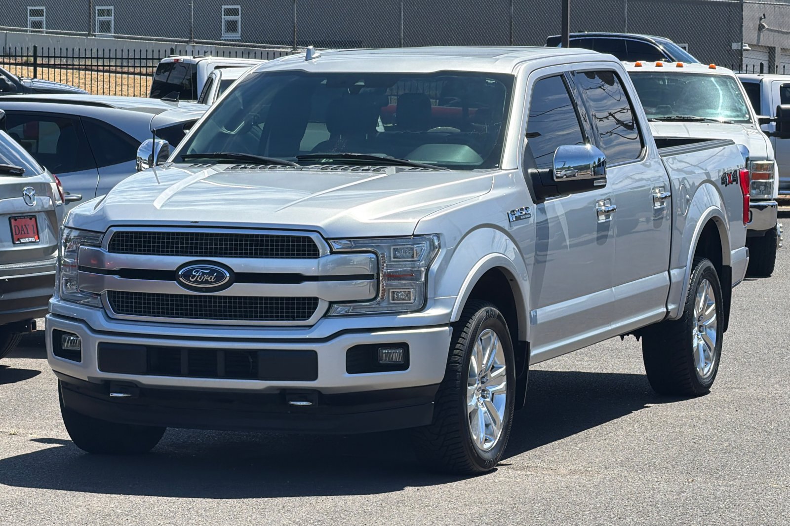Used 2018 Ford F150 Platinum w/ Technology Package AWD/4WD image 9