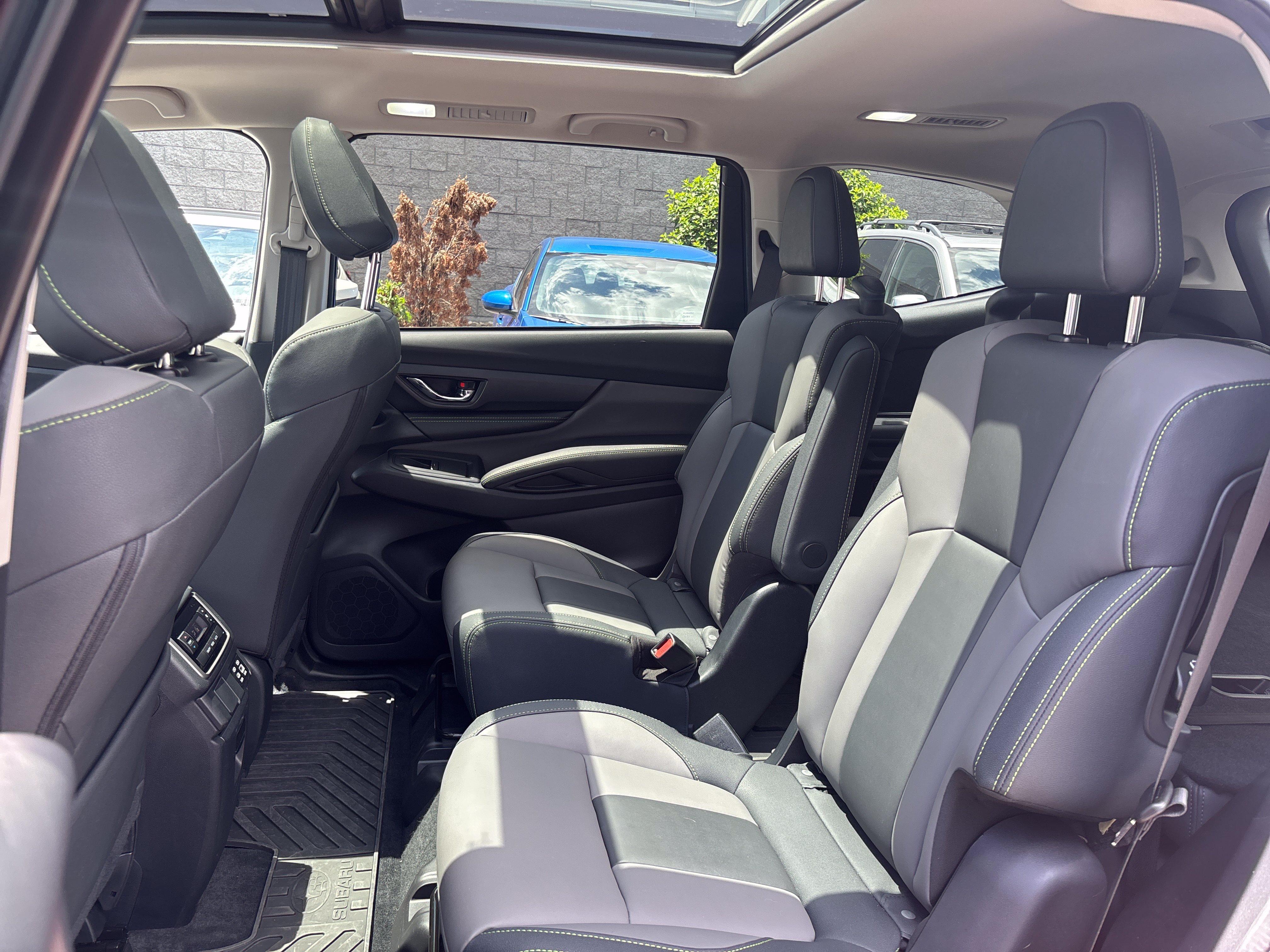 Used 2024 Subaru Ascent Onyx Edition AWD/4WD image 25
