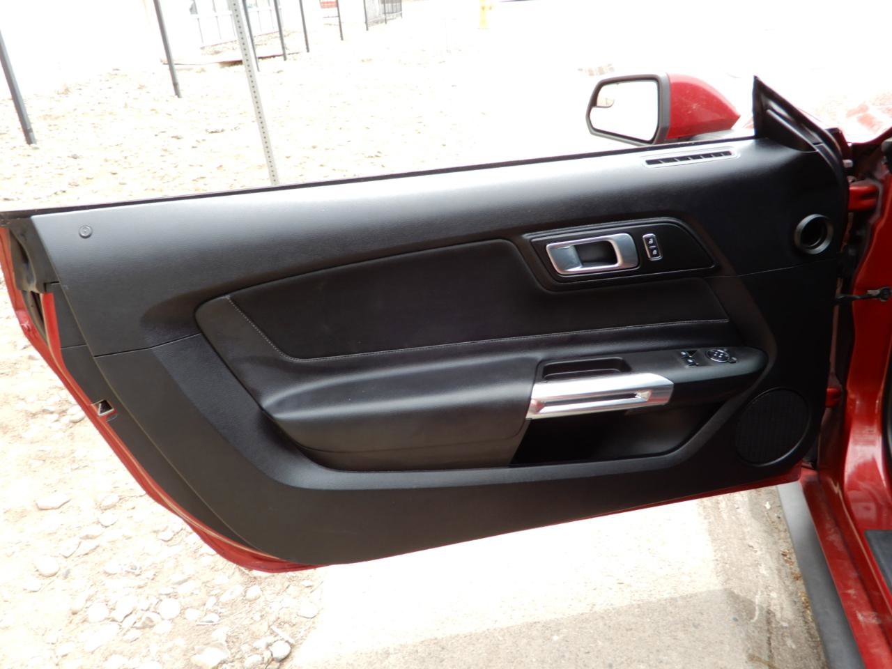 Used 2018 Ford Mustang GT w/ GT Performance Package image 16