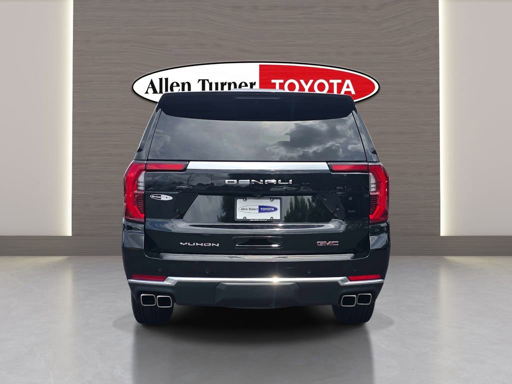 Used 2025 GMC Yukon Denali AWD/4WD image 7