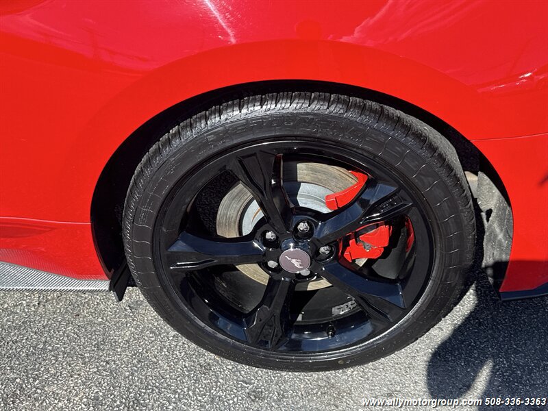Used 2016 Ford Mustang GT Premium RWD image 12