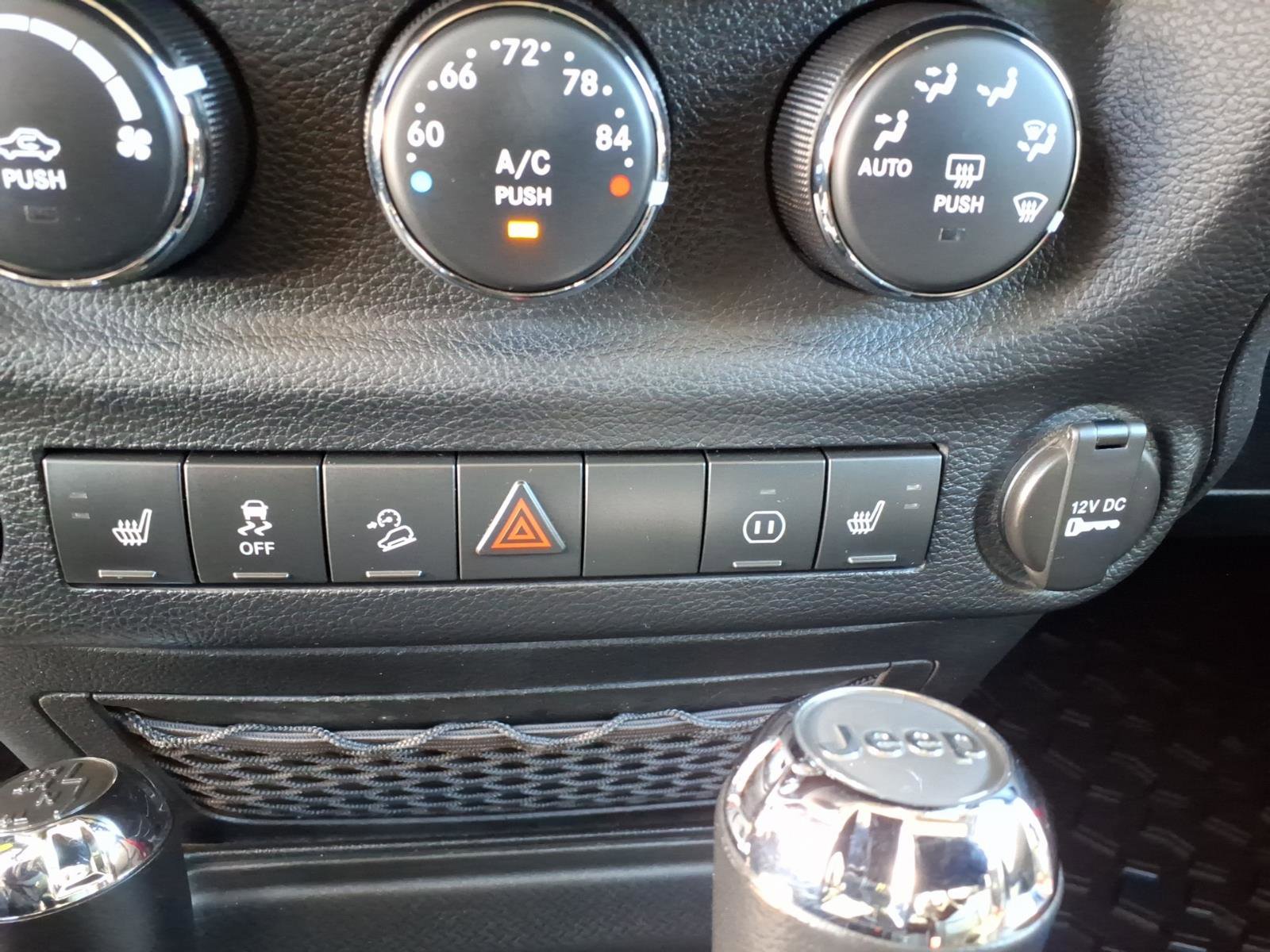 Used 2012 Jeep Wrangler Rubicon w/ Dual Top Group image 16