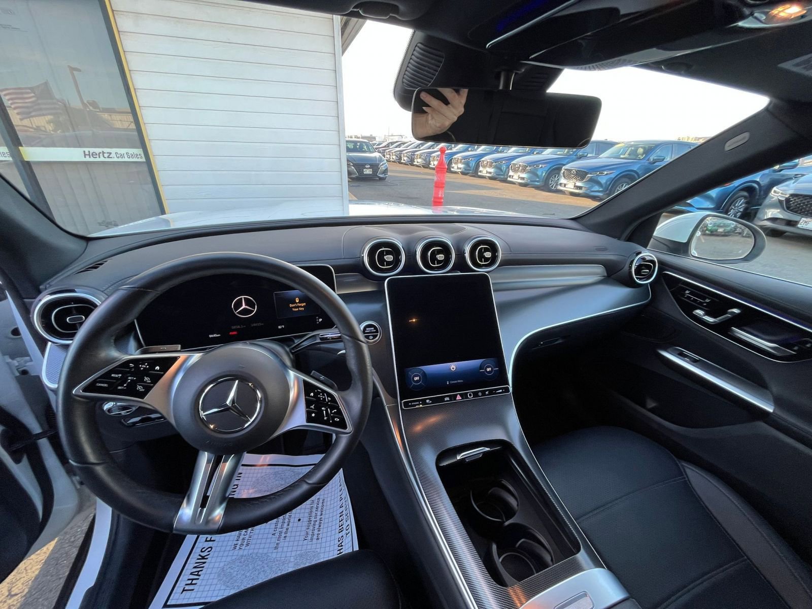 Used 2024 Mercedes-Benz GLC 300 4MATIC image 33