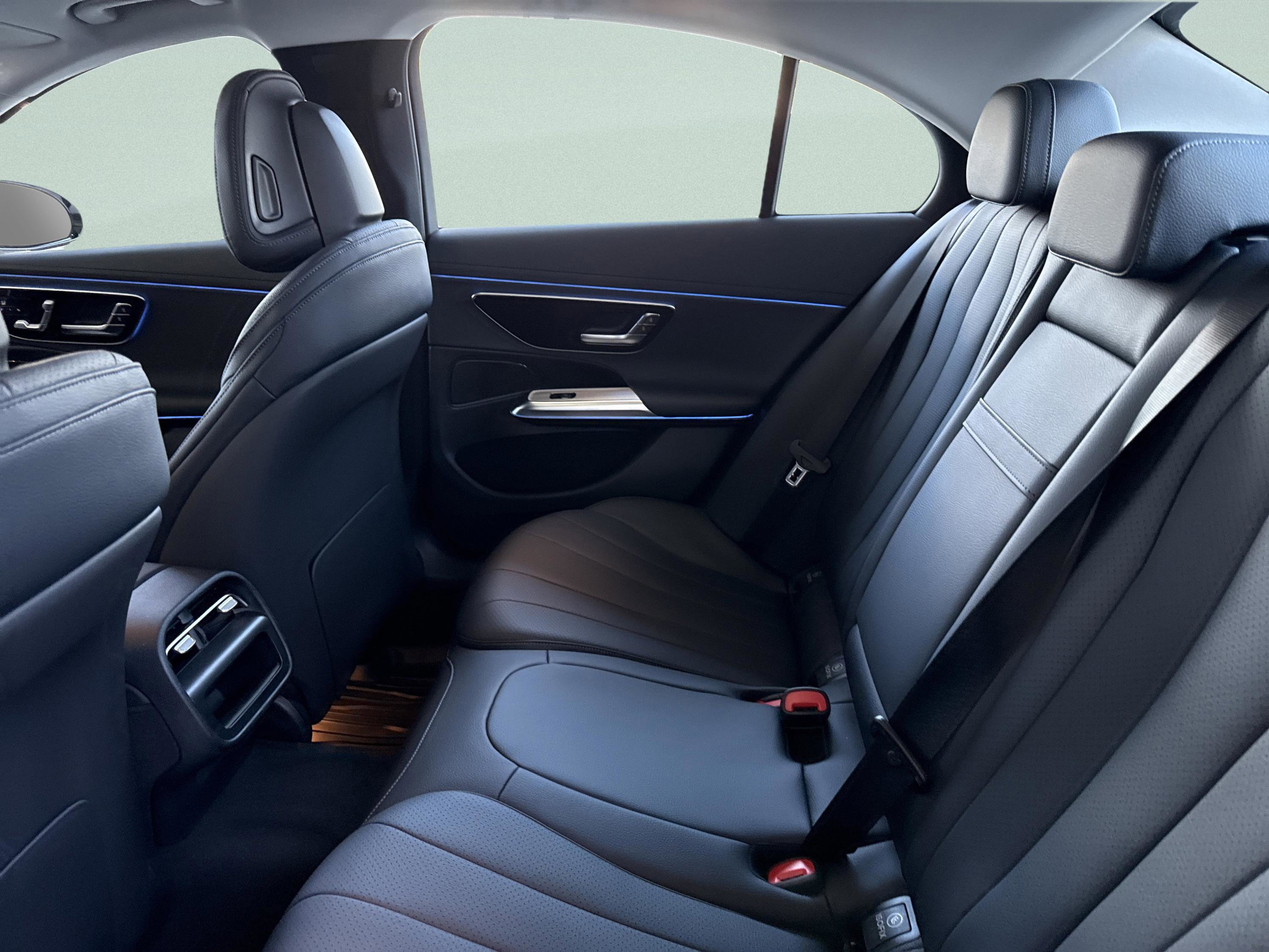 Certified 2026 Mercedes-Benz E 450 4MATIC Sedan image 36
