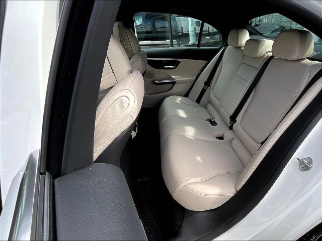 Used 2023 Mercedes-Benz C 300 4MATIC Sedan image 24