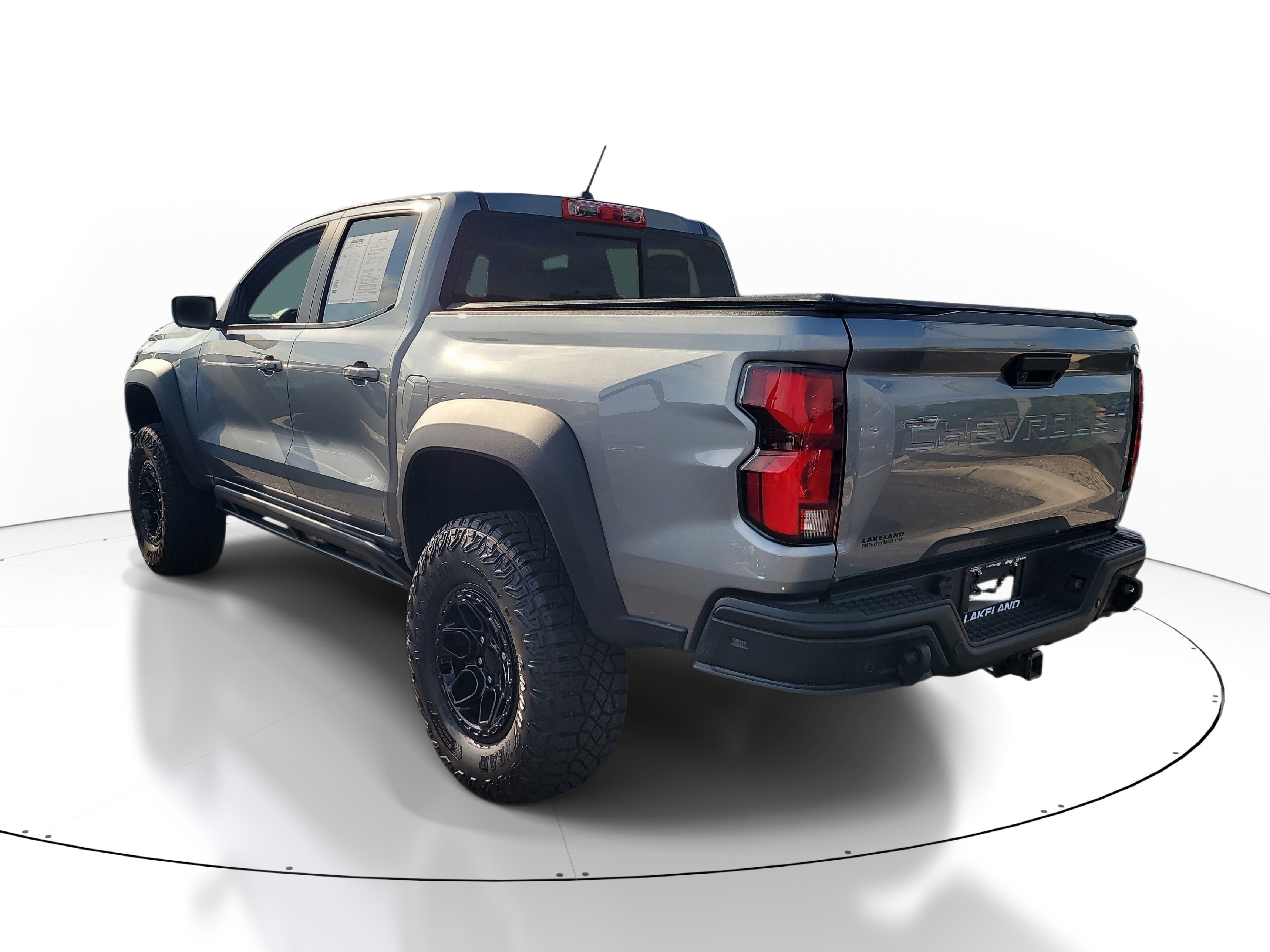 Used 2024 Chevrolet Colorado ZR2 w/ ZR2 Bison Edition image 6