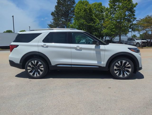 New 2026 Ford Explorer Platinum AWD/4WD image 3