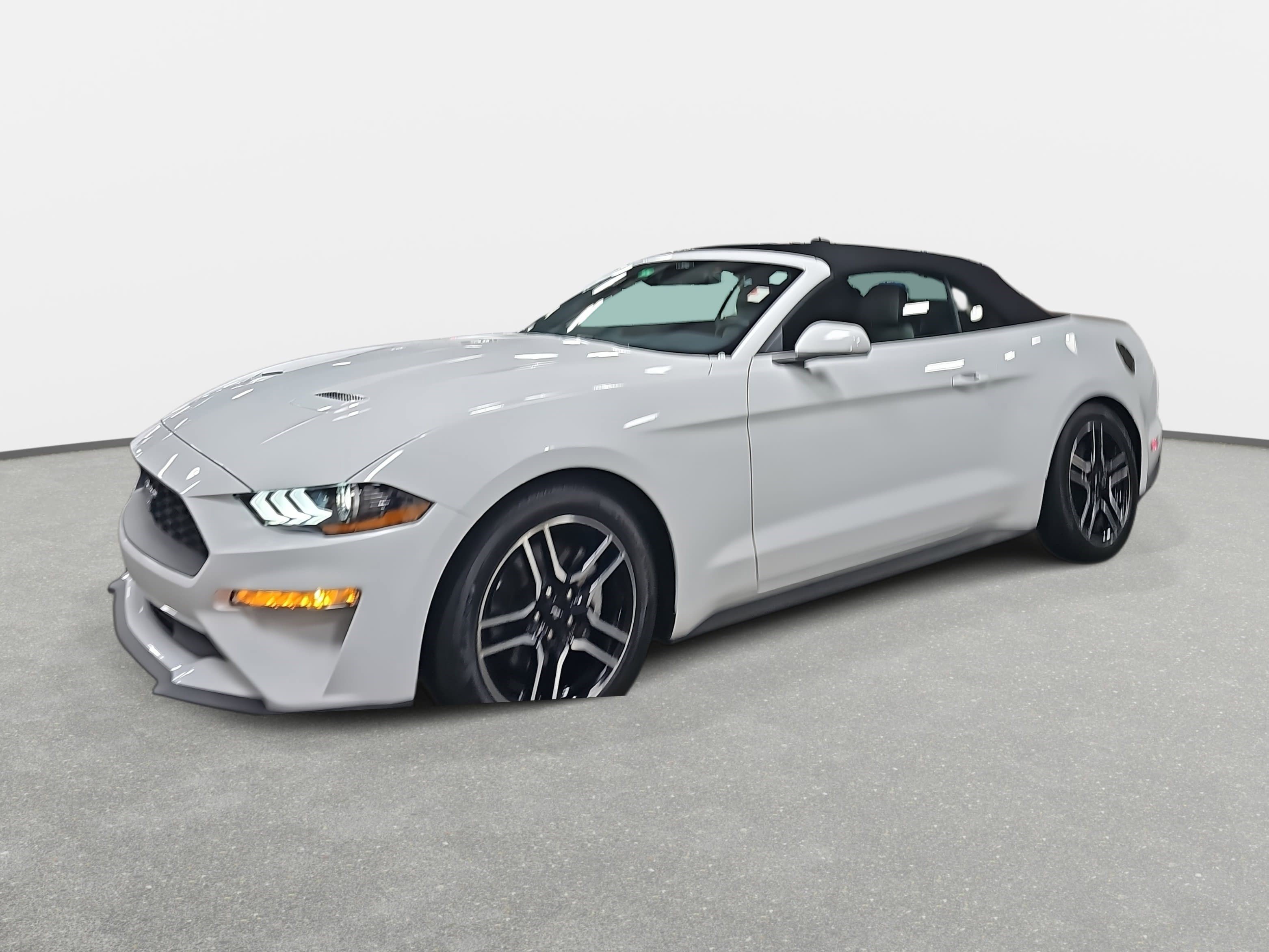 Used 2023 Ford Mustang Convertible w/ Equipment Group 101A image 1