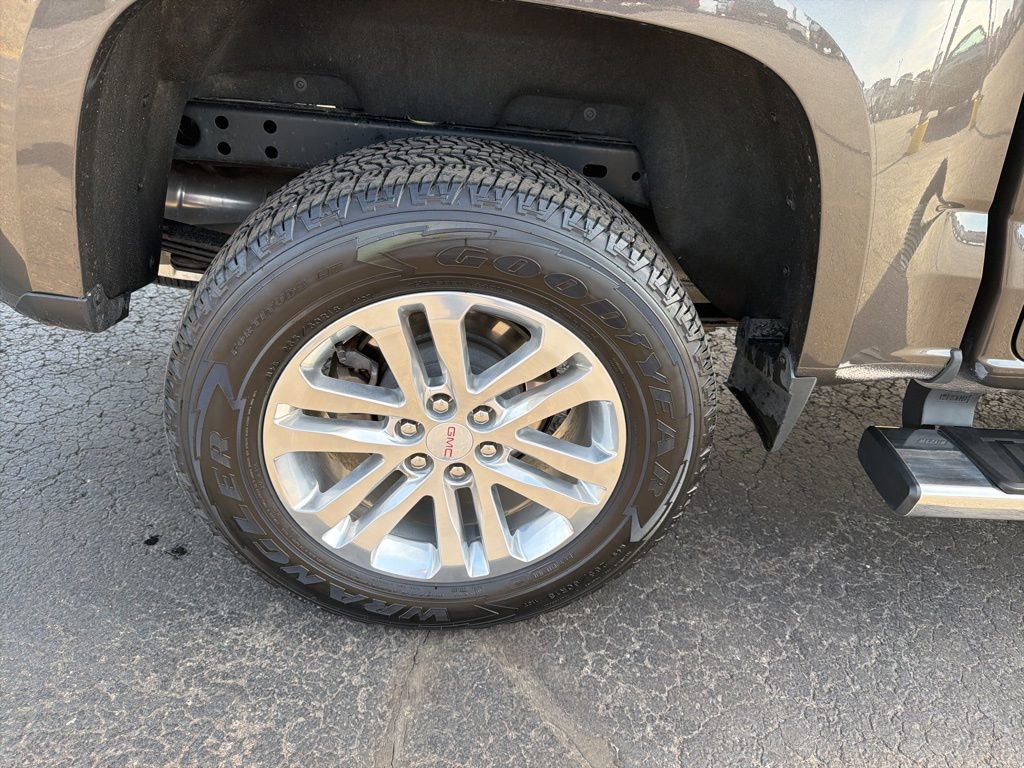 Used 2019 GMC Canyon SLT w/ Trailering Package image 27