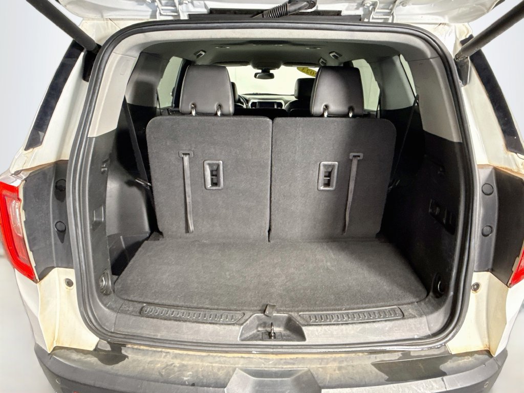 Used 2023 GMC Acadia SLT AWD/4WD image 26