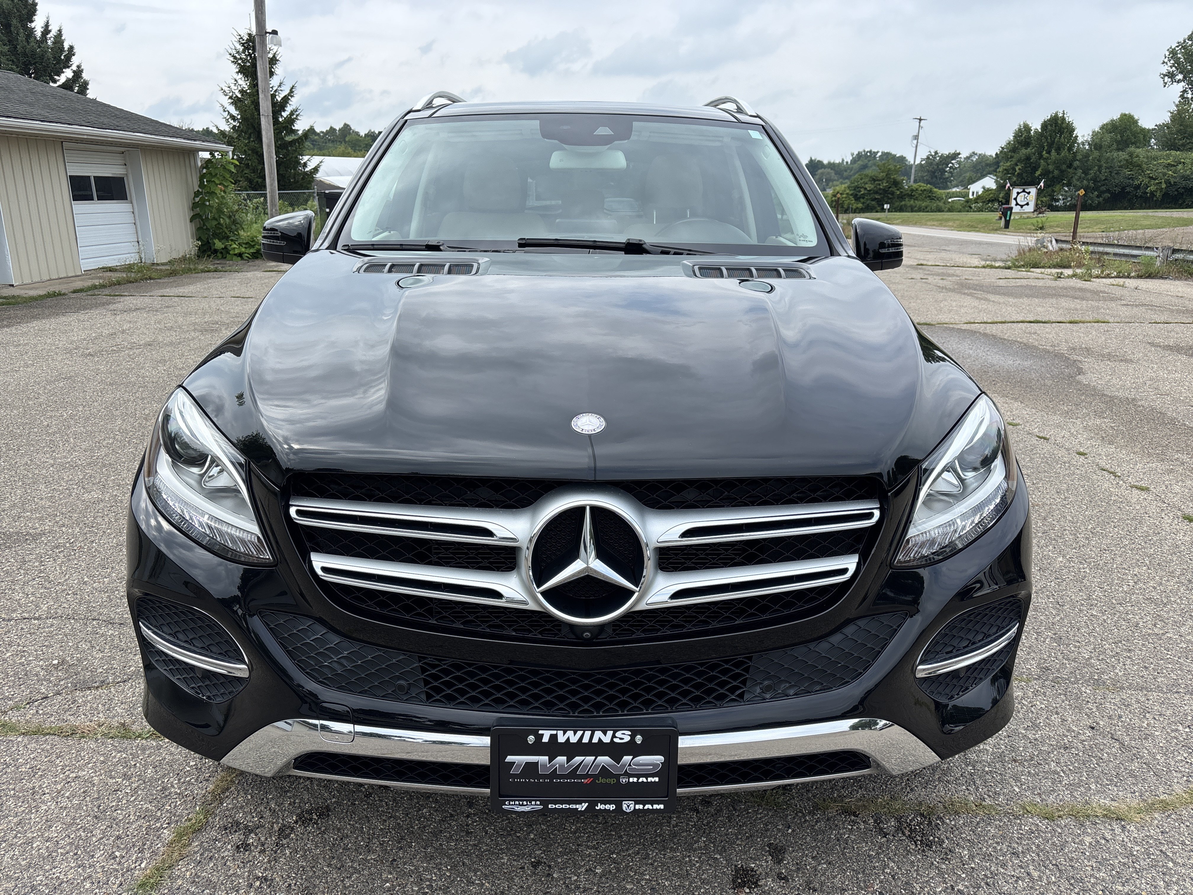 Used 2017 Mercedes-Benz GLE 350 4MATIC w/ Premium 1 Package image 13