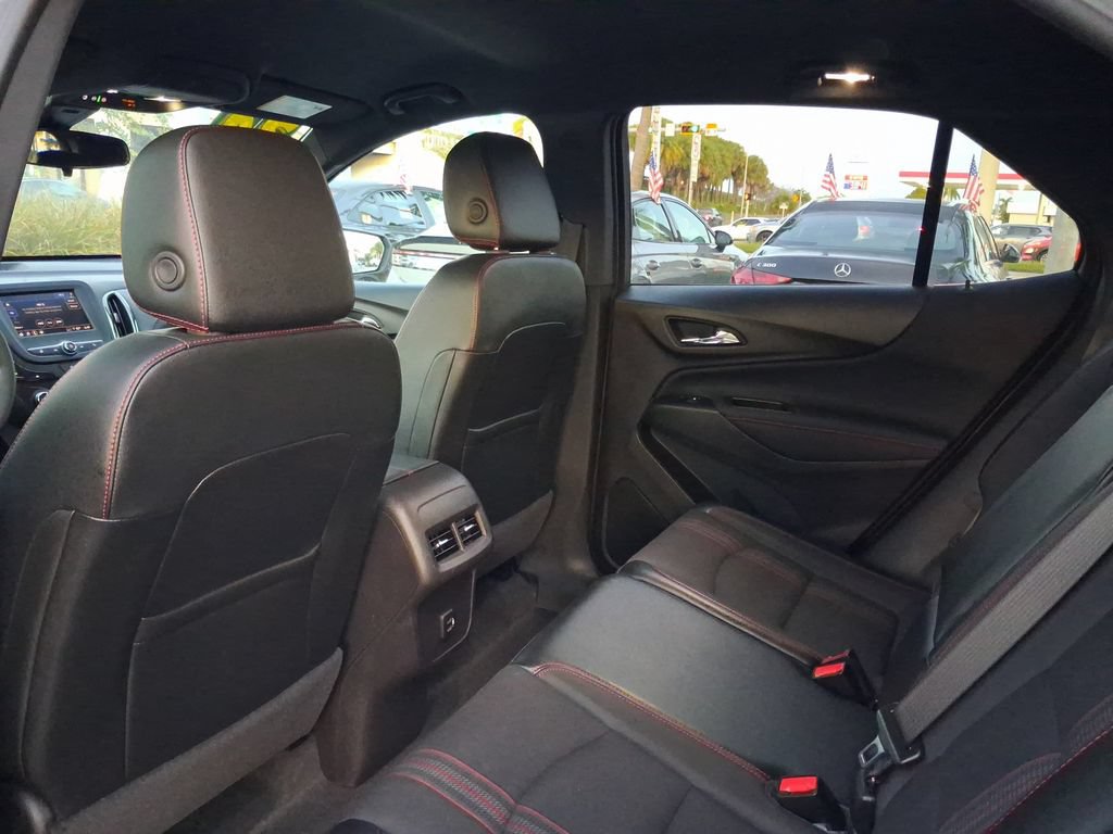 Used 2024 Chevrolet Equinox RS FWD image 7
