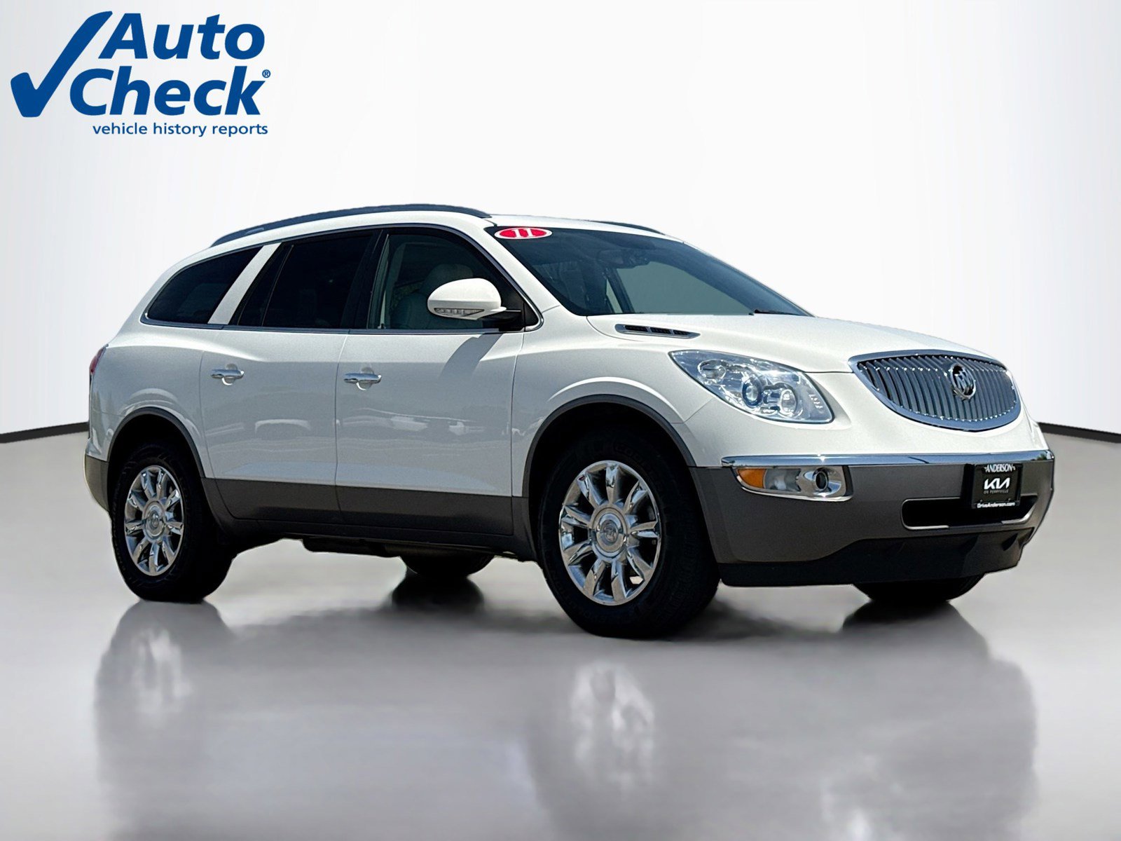 Used 2011 Buick Enclave CXL FWD image 1