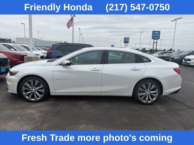 Used 2018 Chevrolet Malibu Premier w/ Premier Sun and Wheel Package FWD image 2