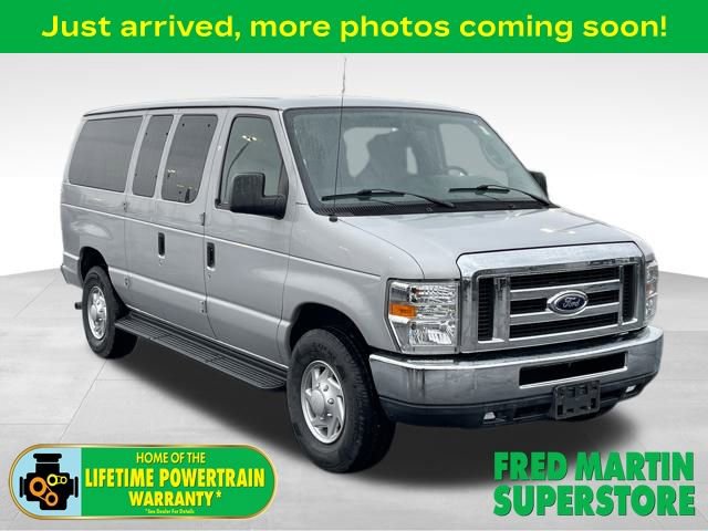 Used 2014 Ford E-350 and Econoline 350 XLT