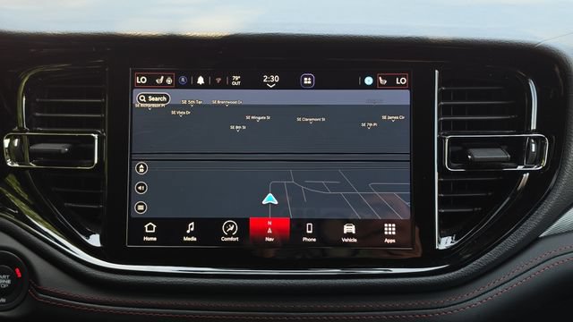 Used 2025 Dodge Durango GT AWD/4WD image 22