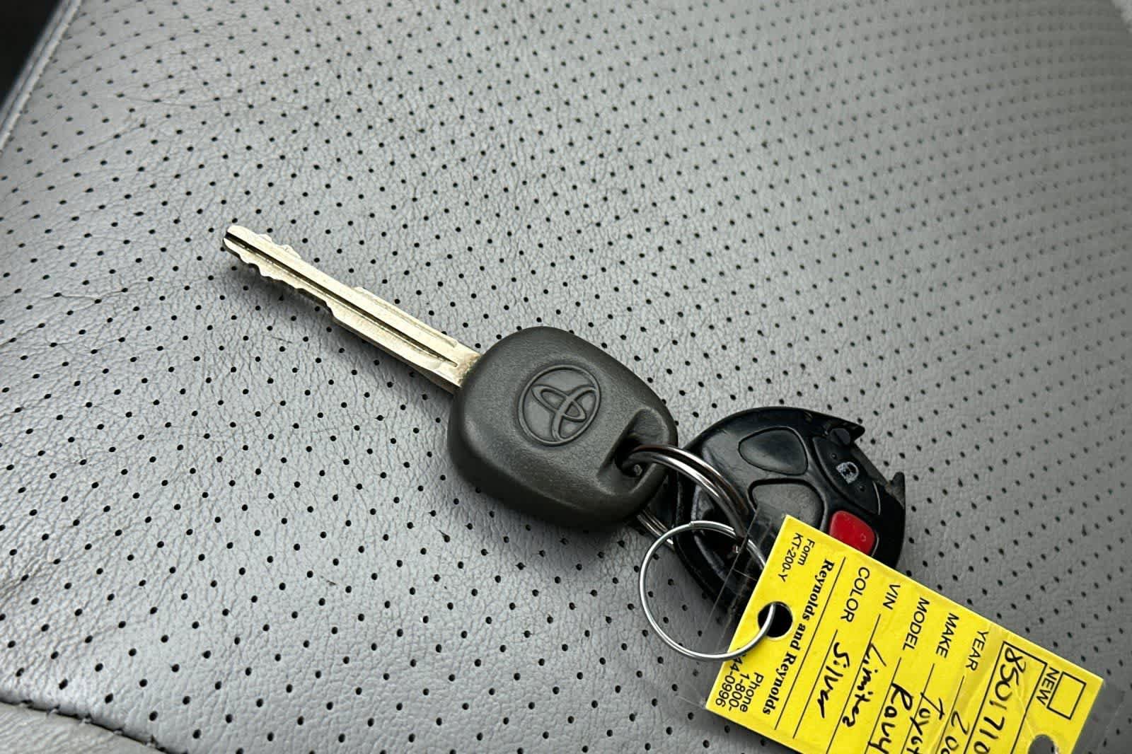 Used 2008 Toyota RAV4 Limited FWD image 24