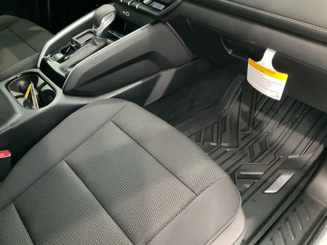 Used 2025 Chevrolet Colorado LT RWD image 25